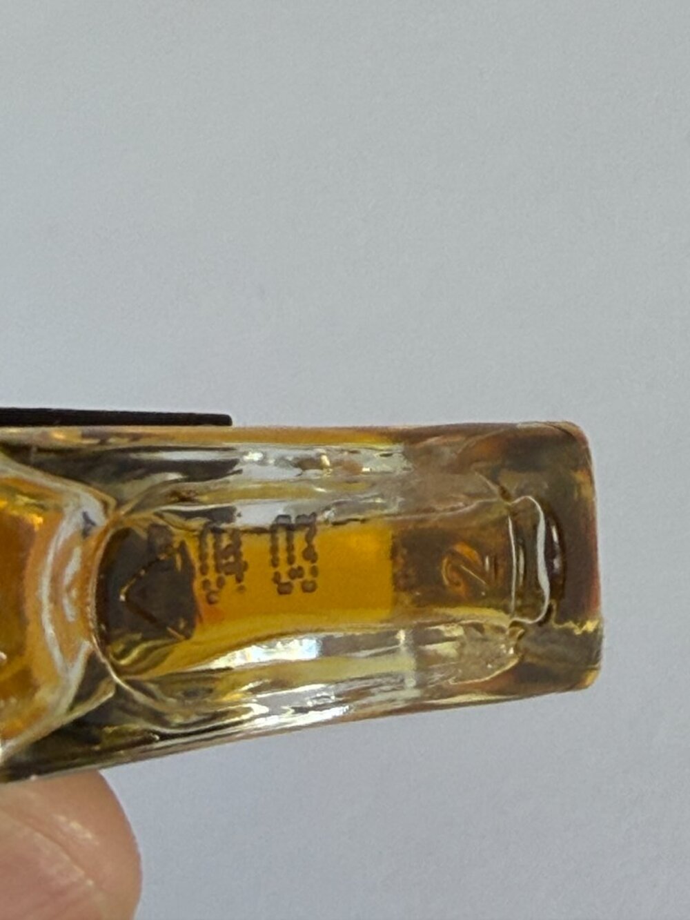 Vintage Fendi for Women Mini 5ml edp 1980s Discontinued - Picture 4 of 4